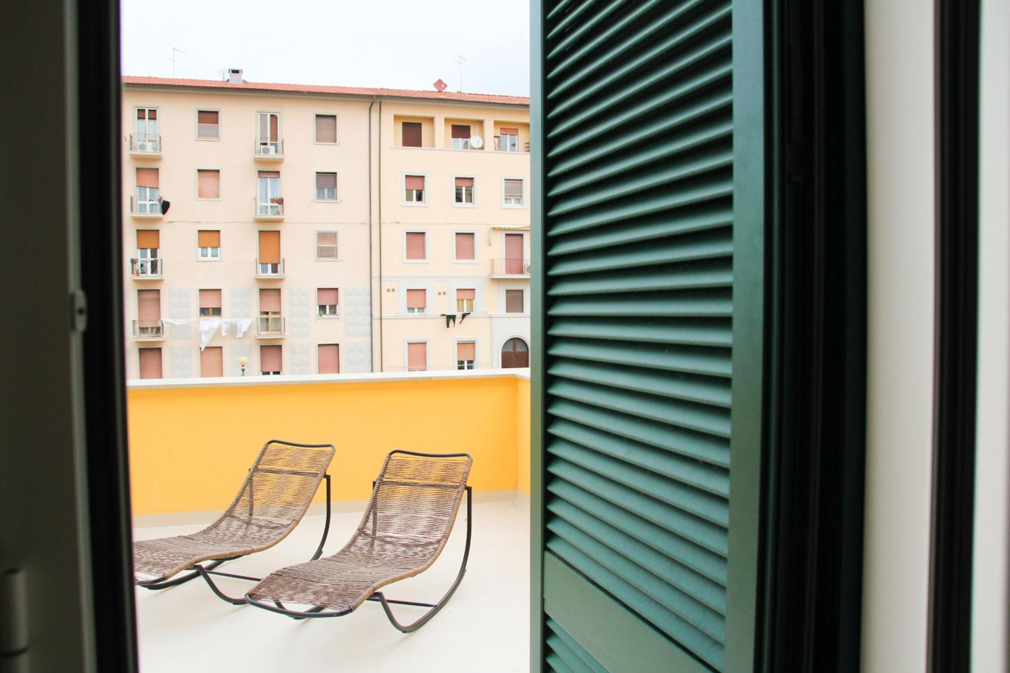 Waterfront Balcony I Grani 2 Resort Style Suite Λιβόρνο Εξωτερικό φωτογραφία